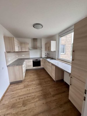 Helle und gepflegte 2-Zimmer-Wohnung - ideal für Singles oder Paare