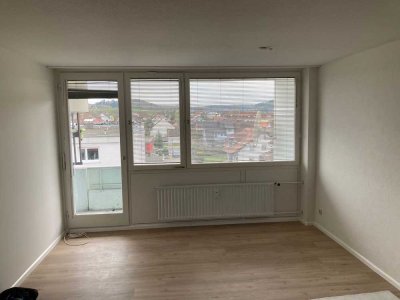 Helle 3-Raum-Wohnung in Jestetten mit zwei großen Balkonen und schöner Aussicht und Garage