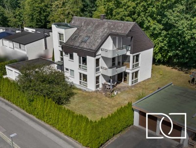 Traumhafte Waldrandlage! Gepflegtes Architektenhaus mit ELW und großem Garten