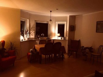 Schöne 3-Zimmer-Wohnung in Eitorf mit Balkon und Einbauküche in ruhiger Umgebung.
