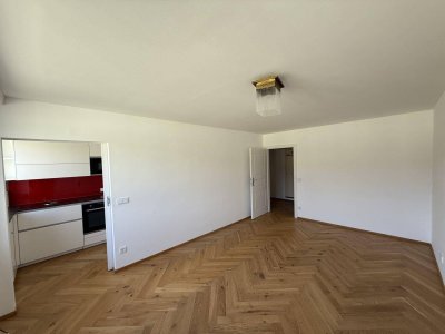 Zentral und hochwertig – Top-sanierte Stadtwohnung mit exklusiver Ausstattung!