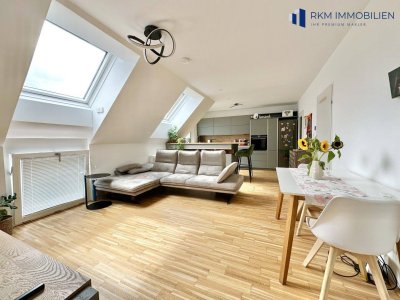 Moderne Dachgeschosswohnung mit Balkon in perfekter Lage in 1130 Wien
