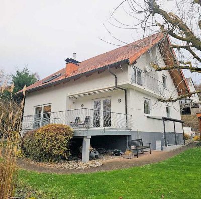 *** NUR AM SAMSTAG! *** Komfortables Einfamilienhaus in unverbaubarer Lage