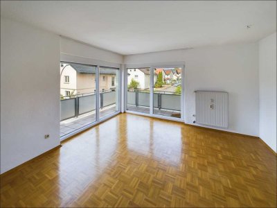 Ansprechende 3 - Zimmer Wohnung mit EBK und zwei Balkonen in Johannesberg
