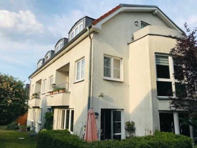 Sonnige 2-Zimmer Wohnung im EG mit Terrasse und Souterrain in Berlin-Kaulsdorf (Hellersdorf)