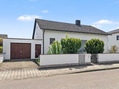 Einfamilienhaus in Ingolstadt-Ringsee mit großem Grundstück und Ausbaupotenzial im Dachgeschoss
