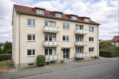 Glückstreffer: Solides 8-Familienhaus in Gerbrunn