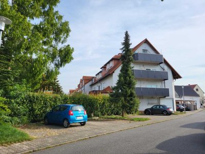 Großzügige, helle Dachstudiowohnung mit Panoramablick