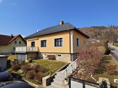 Sonniger Bungalow in Top-Wohnlage von Bruck an der Mur – Ruhig gelegen mit Garage, Carport und traumhafter Aussicht