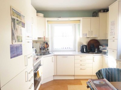 Gemütliche DHH nahe dem Stadzentrum mit Doppelgarage und Garten