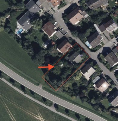 Aus Nachlass tolles Grundstück mit Haus in Regensburg-Oberhinkofen