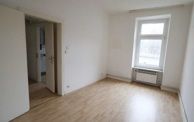 Helle 2-Zimmerwohnung mit Einbauküche