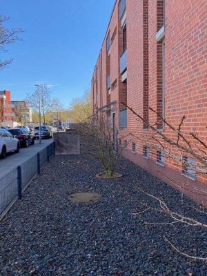 Bemerode: Sehr gepflegte 3 Zimmer-Komfort-Wohnung mit großer Südterrasse samt Garten und Tiefgarage