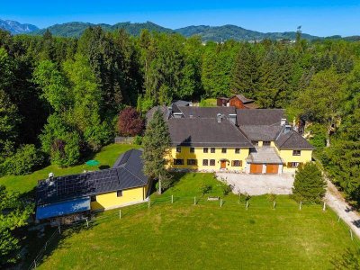 Land &amp; Gut: Arrondiertes Gut in städtischer Alleinlage in Gmunden