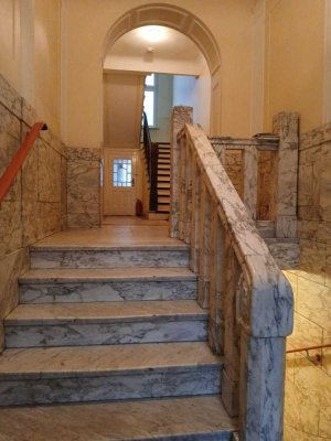 Fischer Str., Rhein-, Hofgarten- , Nord Str.-nähe, Exkl. Innenhof Ruhig gelegen, Frish renoviert