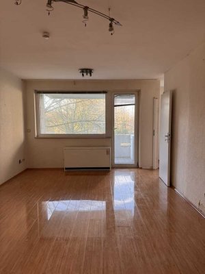 E-Horst | helles Single Apartment | 42 m² | mit Balkon