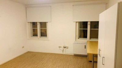 Zimmer innerhalb einer 2er-WG // 1.OG re, Zimmer 1102