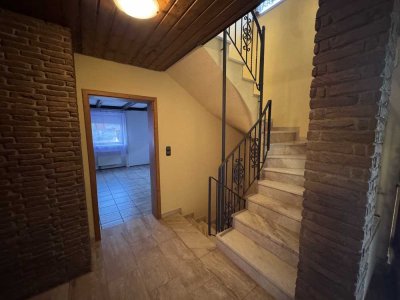 Saniertes Haus mit 4,5 Zimmern und Einbauküche in Gernsbach