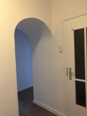 Zentral und großzügig - 2 ZKB mit Balkon in der Innenstadt