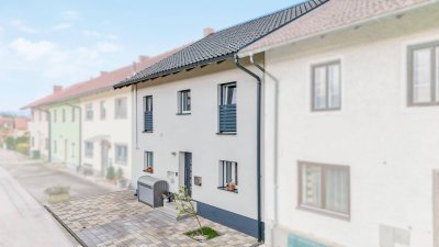 NEUWERTIGES HAUS MIT GROSSZÜGIGEM UND TRAUMHAFTEM GARTEN IN BÜRMOOS