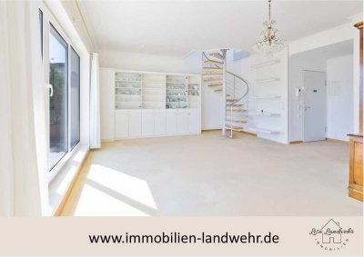 Penthouse mit Fernsicht, TG-Stellplatz und ca. 80 m² Terrassenflächen in Bensberg!