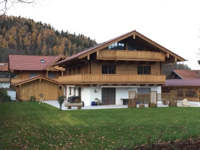 Mehrfamilienhaus mit 3 Wohnung in Marquartstein ab 74 qm–144qm