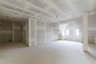 Individuell wohnen – 2-Zimmer-DG-Wohnung mit Gestaltungsfreiheit