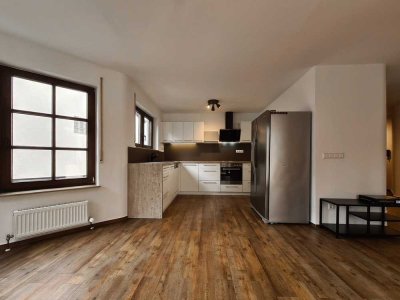 Landstuhl - 4 Zimmer, 2 Bäder, Balkon, Stellplatz, Abstellraum