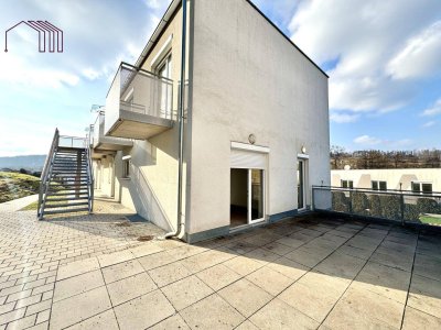 NATURVERBUNDENES WOHNEN: Familienfreundliche 4-Zimmer-Wohnung mit zwei Balkonen und Terrassenzugang
