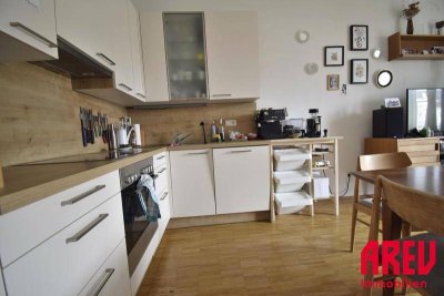 WOHNEN IN DER INNENSTADT - 3 ZIMMERWOHNUNG MIT BALKON - TOP 06