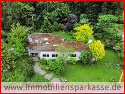 Viel Platz für Gartenliebhaber und Kinder - Wohnen auf einer Ebene!