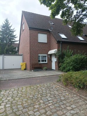 Provisionsfrei - Gepflegtes Einfamilienhaus incl. Garage als Kapitalanlage (vermietet)
