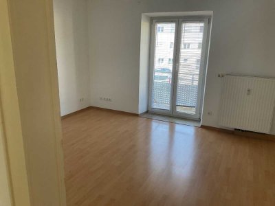 Helle 3-Zimmer-Wohnung mit Balkon