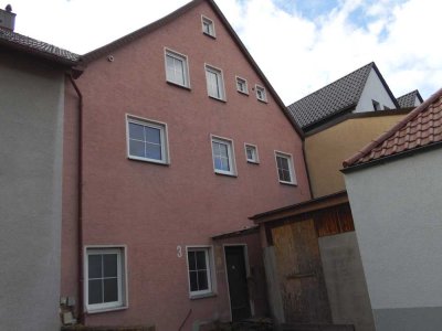 entkerntes Mehrfamilienhaus  in Sontheim  zum Top-Preis, bitte nur per email!!