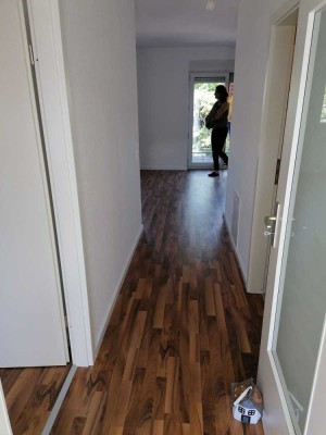Geschmackvolle 2-Raum-Wohnung mit EBK in Offenbach Am Main