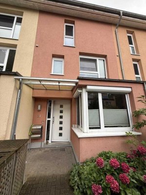 Reihenhaus in Bremen Horn/Lehesterdeich, 133m², BJ 2011, 2 Parkplätze, sofort bezugsbereit