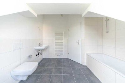 Gemütliches Wohnen unterm Dach-2 Zimmer mit Charme!