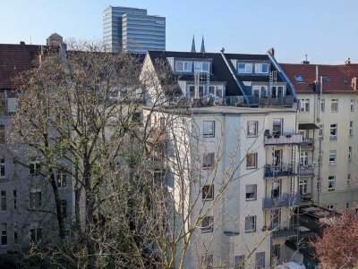 2018 erstellt - ganz neu!! Charmante Maisonette mit Loggia im beliebten Veedel Köln-Deutz!!
