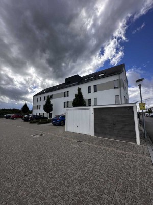 Traumhafte 3-Zimmer-Erdgeschosswohnung am Langweider Badesee