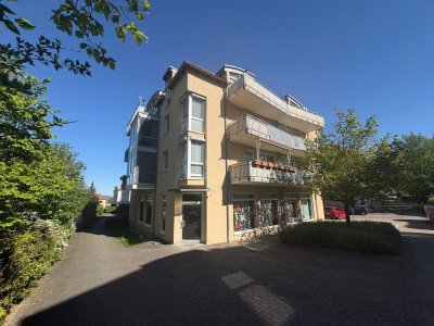 Helle Maisonette-Wohnung mit zwei Balkonen in gepflegter Wohnlage
