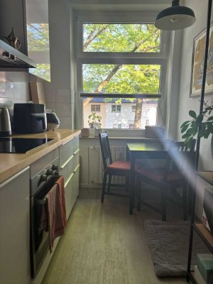 Bezugsfertige/sanierte 2 Zi. Wohnung mit perfekter Lage & Garten