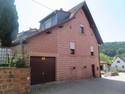 EFH mit Bauplatz u. 3 Garagen