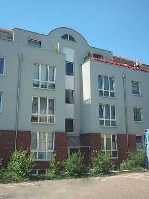 Sonnige 2,5 Zimmer-Wohnung mit Dachterrasse - ab sofort!