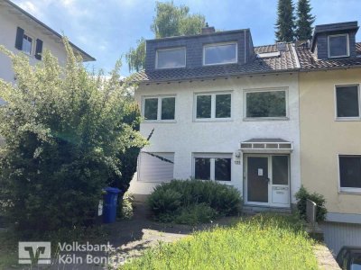 Bonn-Poppelsdorf - Frisch sanierte 4- Zimmer Wohnung mit großzügigem Balkon und Blick ins Grüne