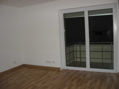 Erstbezug nach Renovierung ! 3-Zi Whg in bester Lage in HDH !!