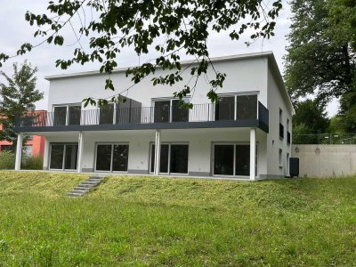 Erstbezug-Neubau! 4-Zimmer Maisonettewohnung in gehobener Siedlungslage am Waldrand!