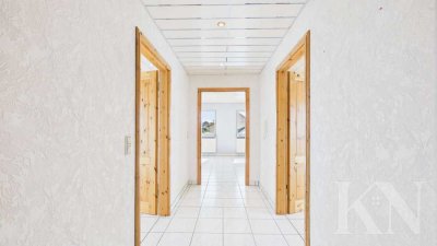 Lichtdurchflutete 2-ZKB-Dachgeschosswohnung in ruhiger Lage von Riegelsberg!