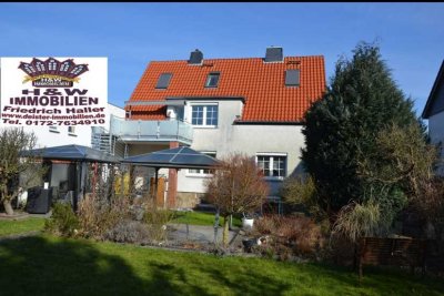Energetisch san. 2 Fh/ Zentrale Lage/ Nähe KiGa/2x Garage