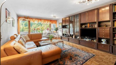 Großzügige 5-Zimmer-Wohnung mit zwei Loggien, Tiefgarage und Aufzug – Komfortwohnen mit Stil