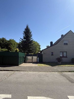 Attraktive Doppelhaushälfte mit großem Grundstück und Baupotenzial – in Dorthausen Mönchengladbach